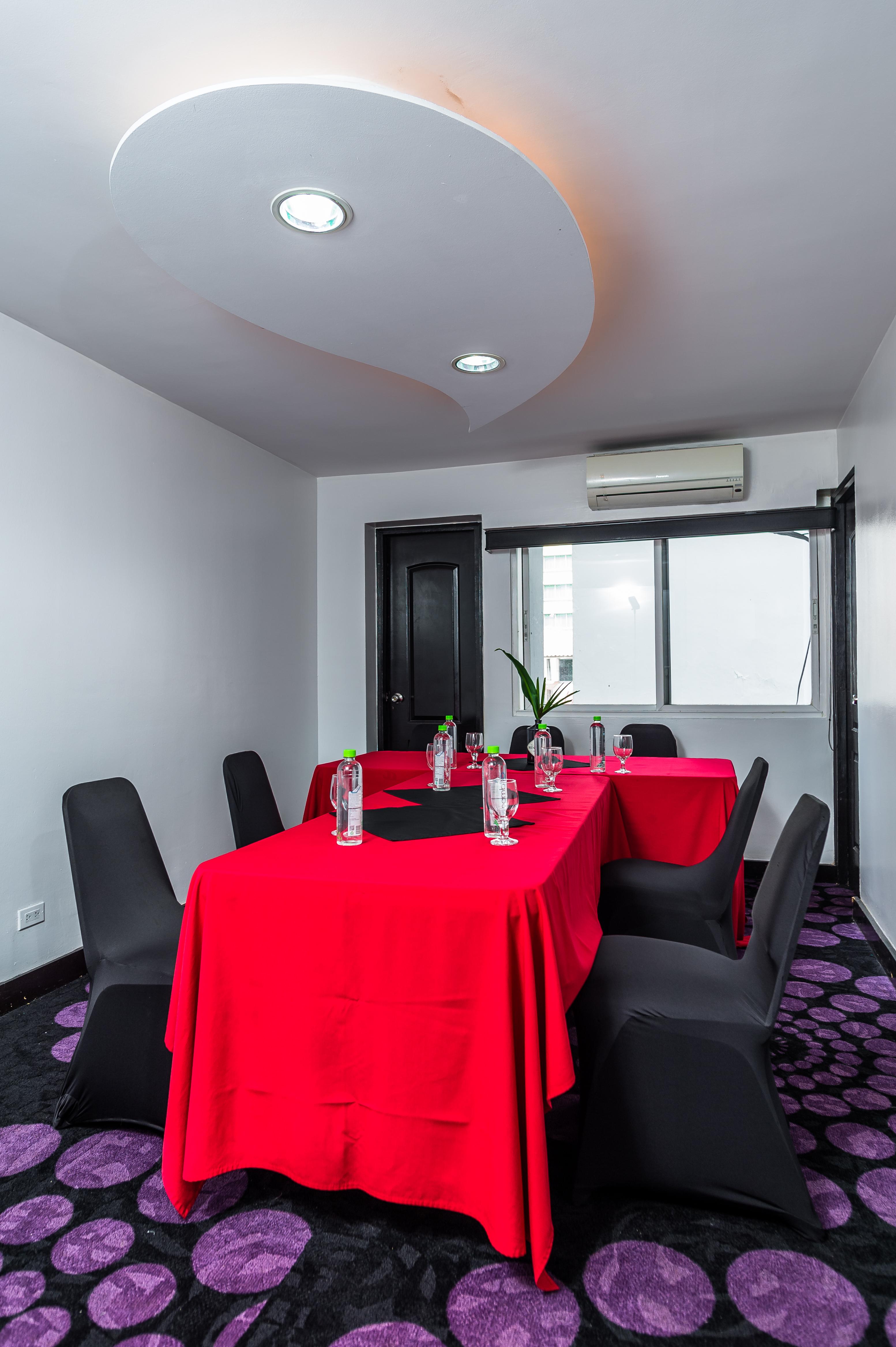 Riande Urban Hotel