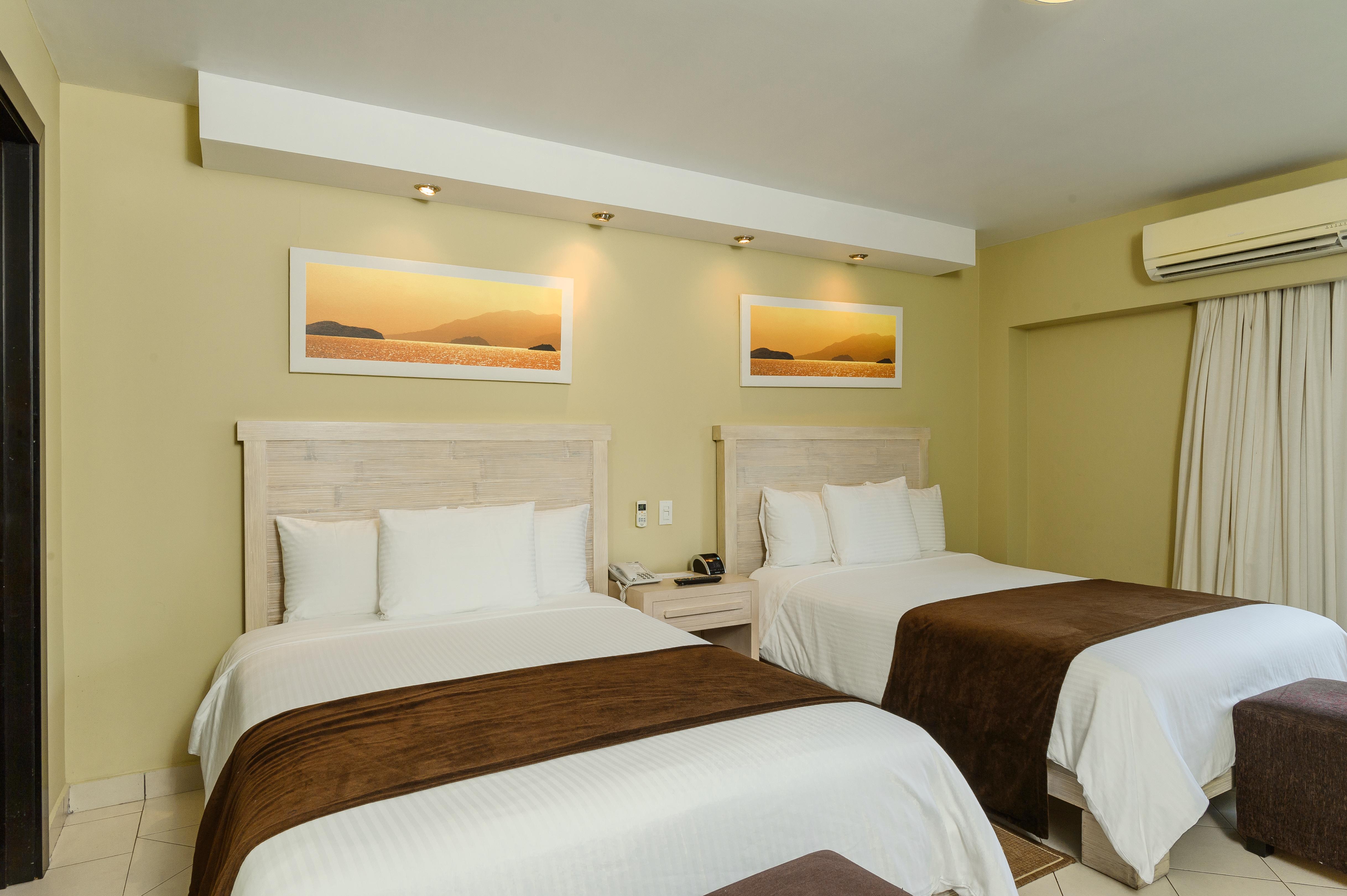 Riande Urban Hotel 4*